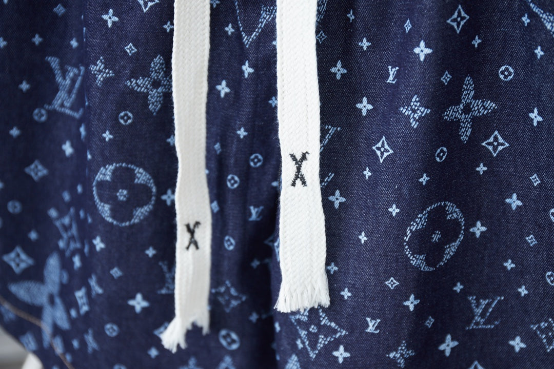 250325 New high quality dark print shorts