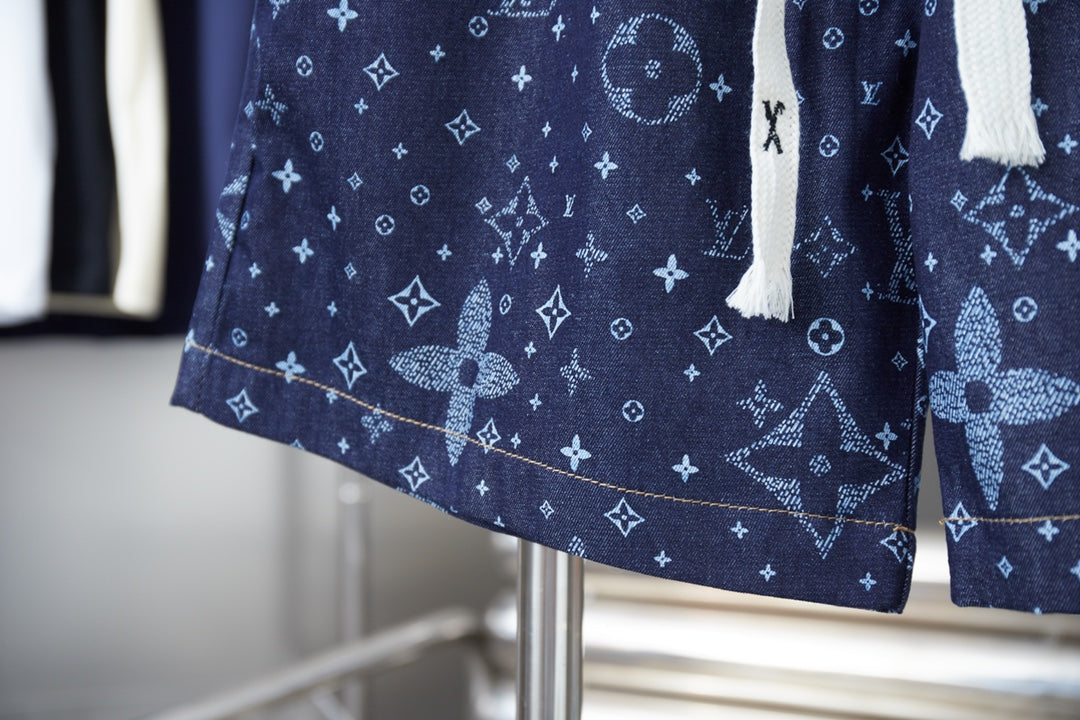 250325 New high quality dark print shorts