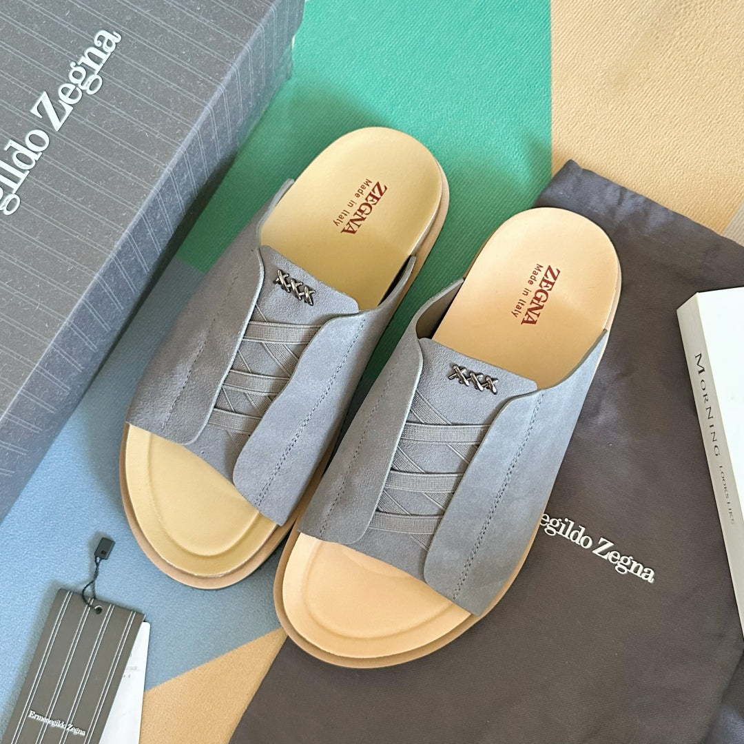 250513 New high-quality old Qian style slippers