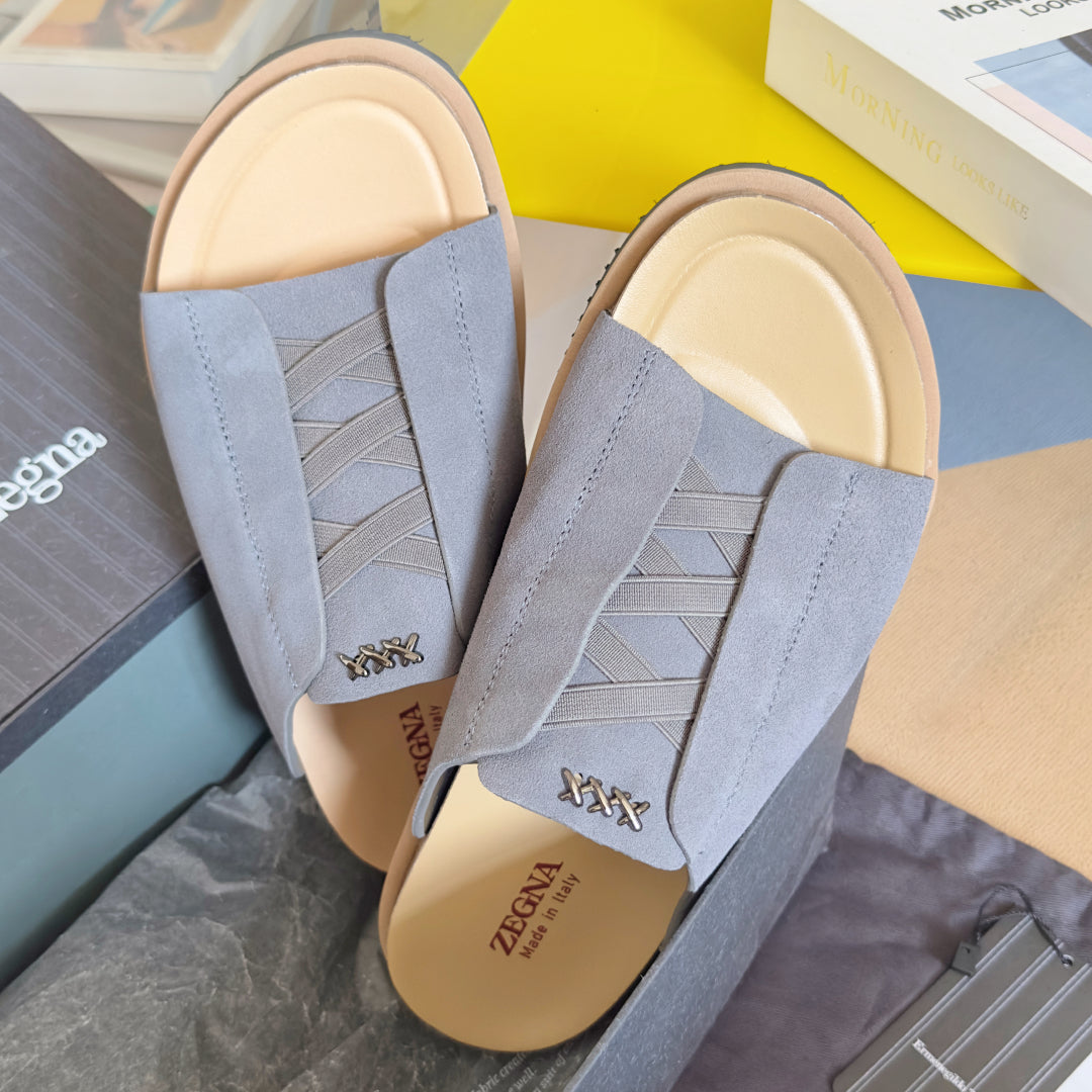 250513 New high-quality old Qian style slippers