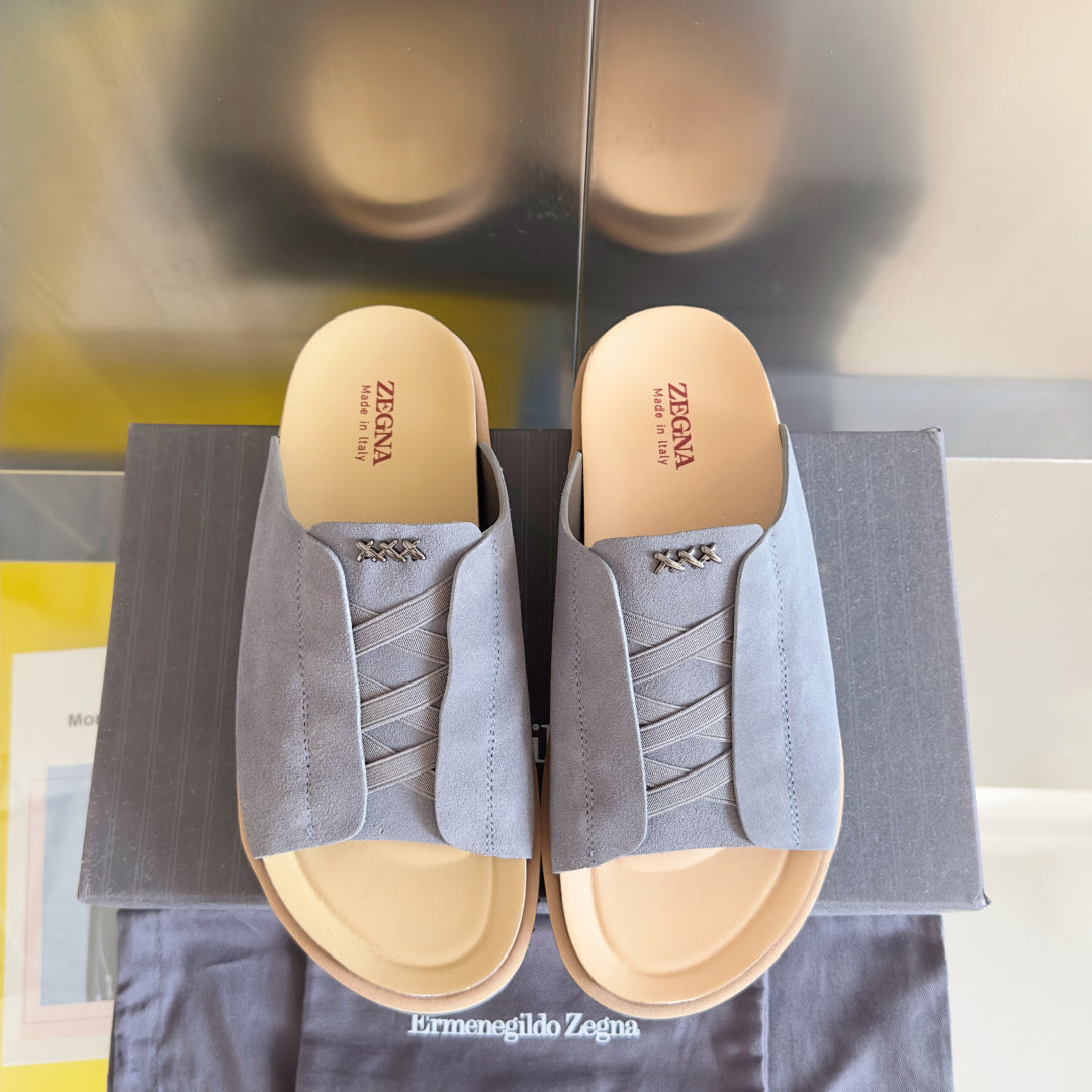 250513 New high-quality old Qian style slippers