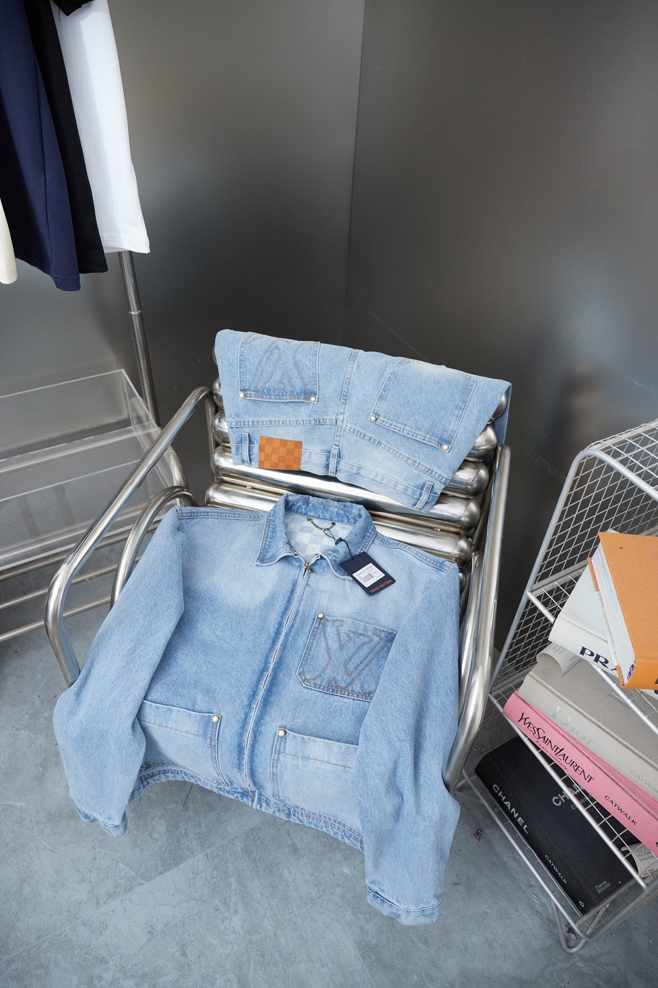250513 New zipper-embroidered letter denim jacket