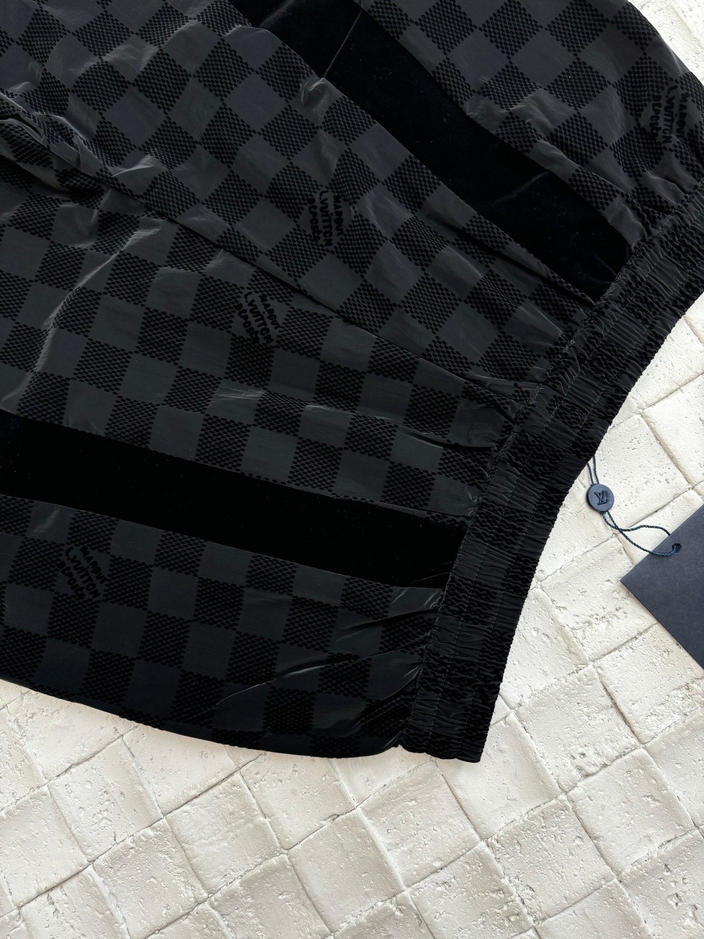250617 New checkerboard letter velvet jacquard trousers