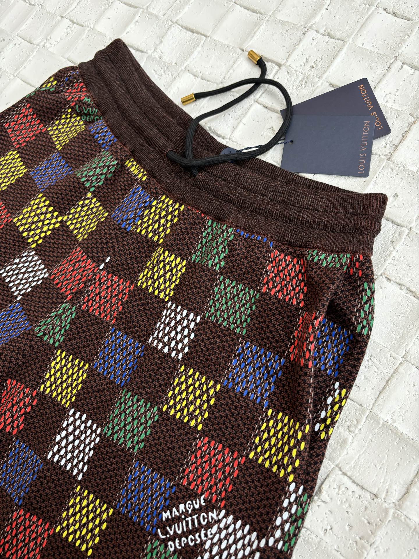250624 New color checkerboard embossed jacquard knitted shorts