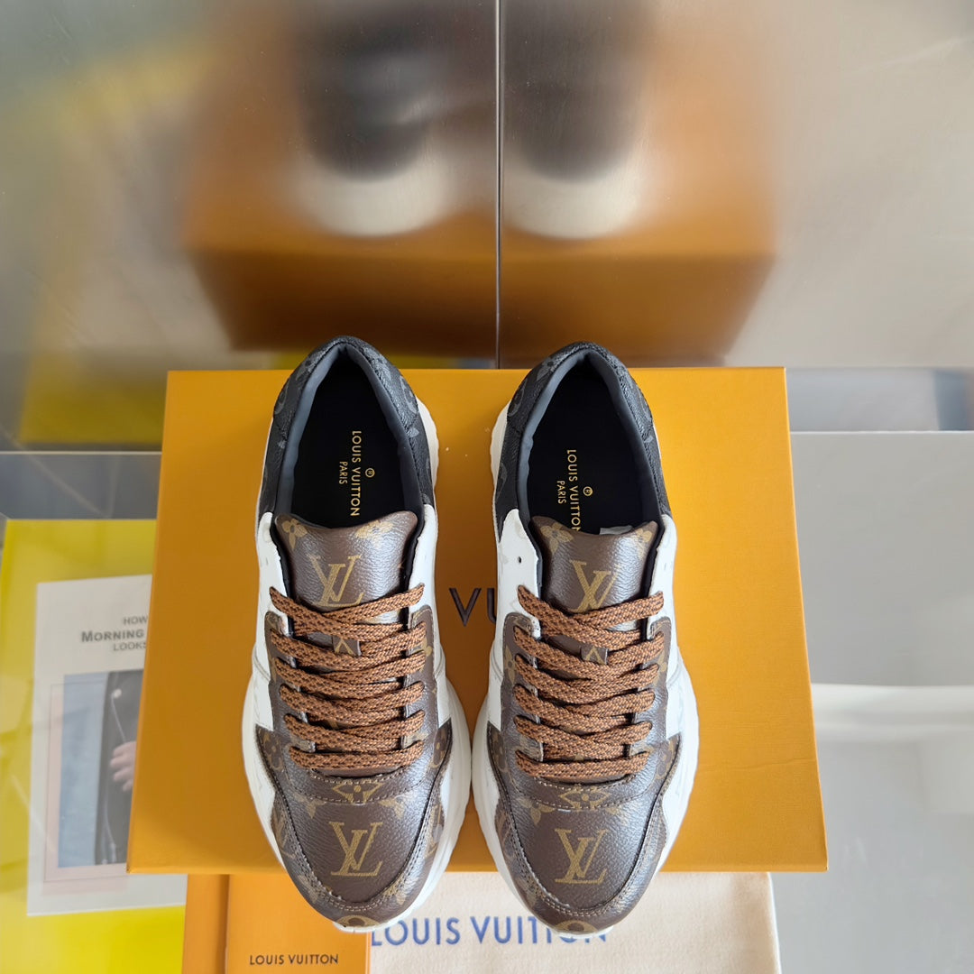 250318 New high quality new color board shoes