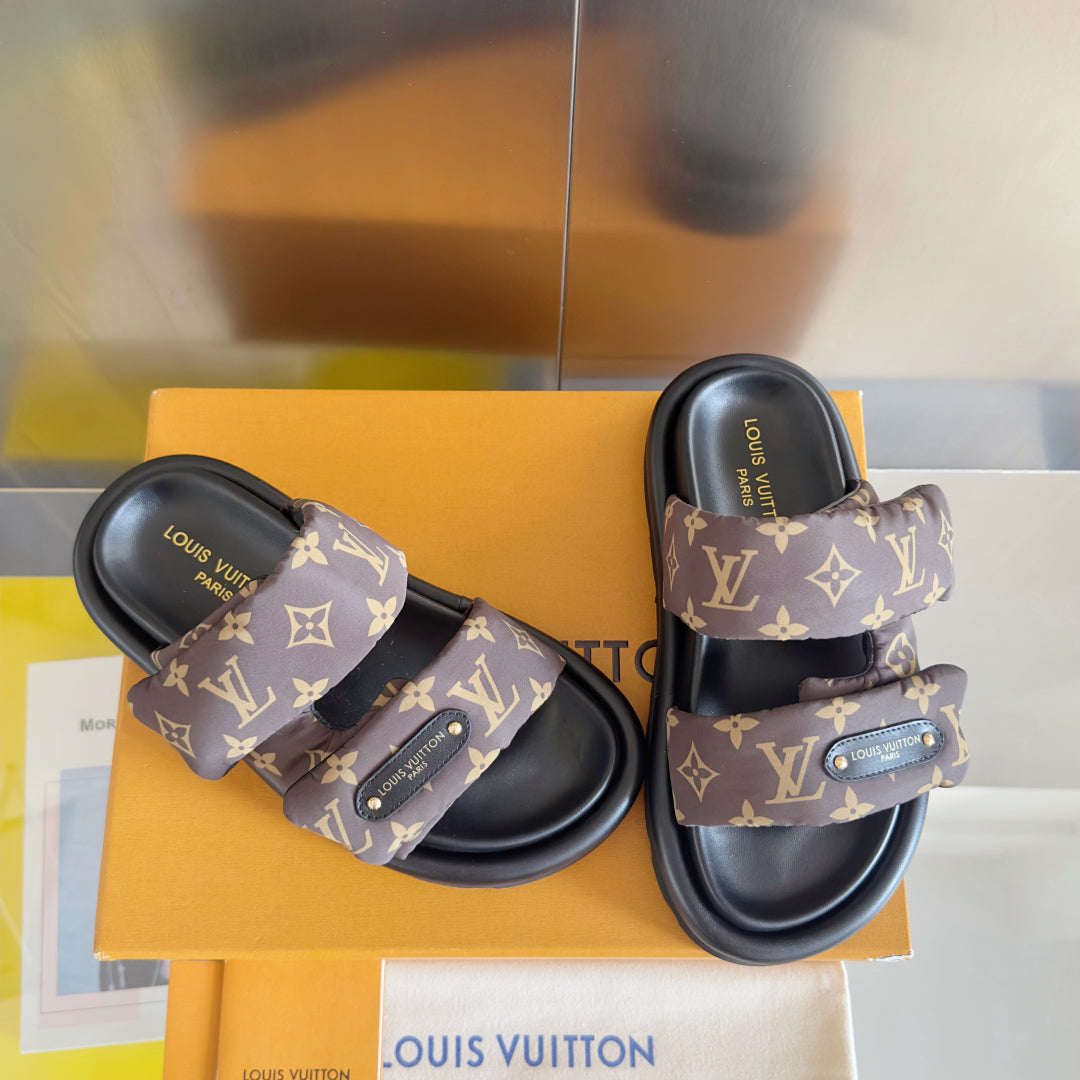 250513 New high-quality thick-soled Velcro slippers