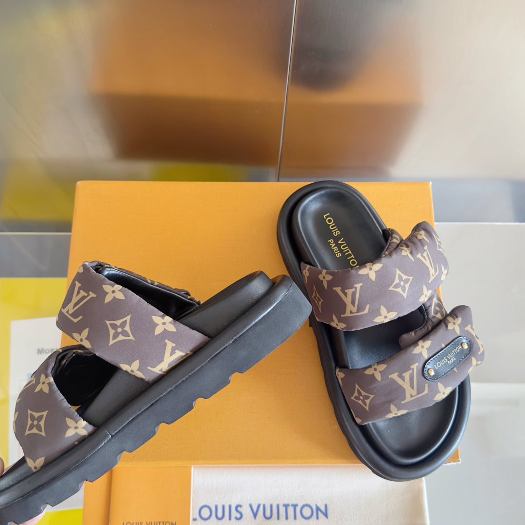 250513 New high-quality thick-soled Velcro slippers