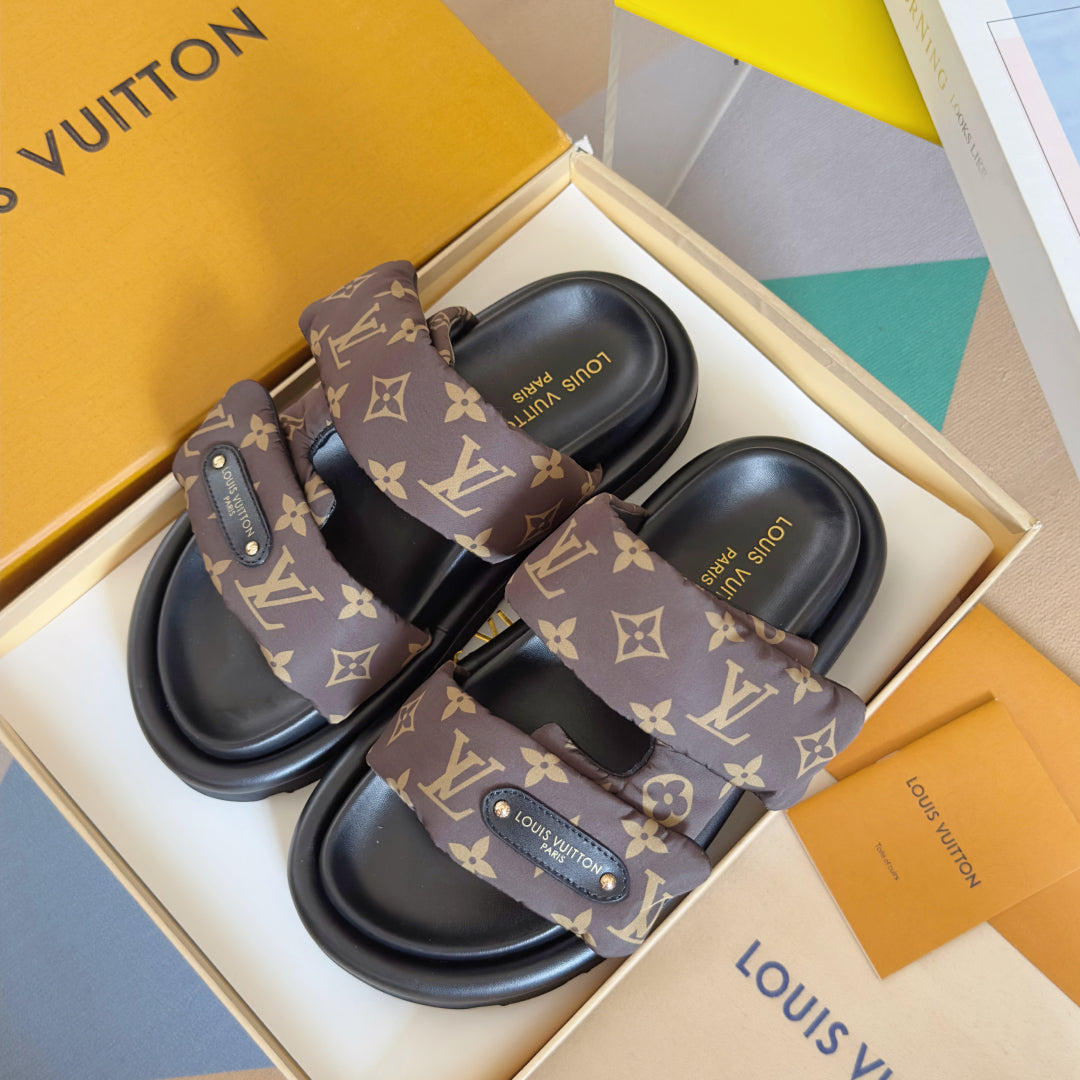250513 New high-quality thick-soled Velcro slippers
