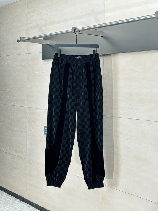 250617 New checkerboard letter velvet jacquard trousers